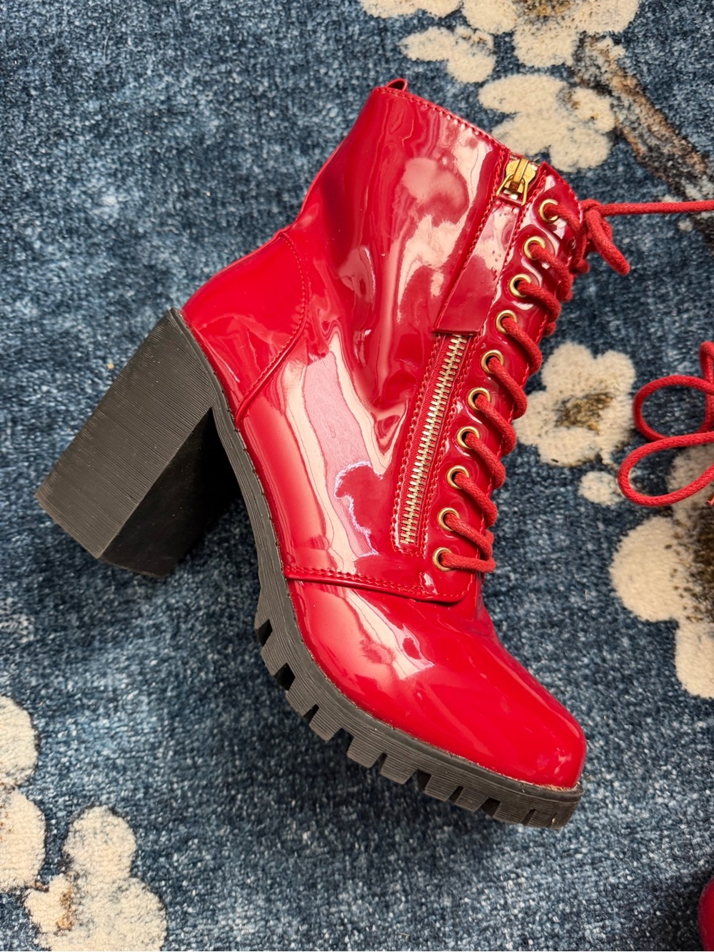 Red Patent Lace-Up Block Heel Boots for Women 7 - Picture 3 of 6